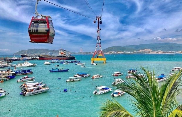 Cable car to Vinpearl Land Nha Trang